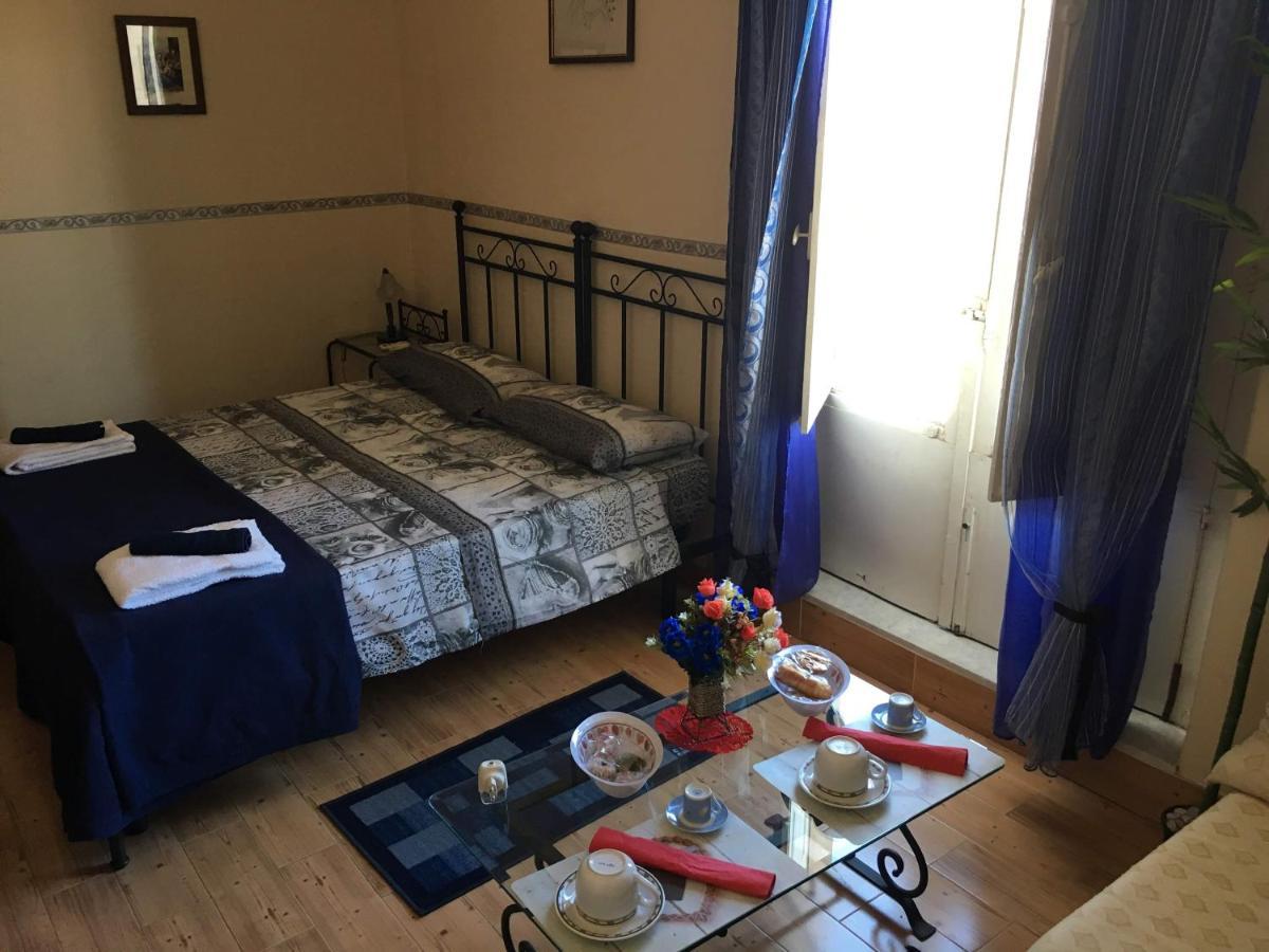 B&B Mistral Di Lizzio Salvatore Giarre Kültér fotó