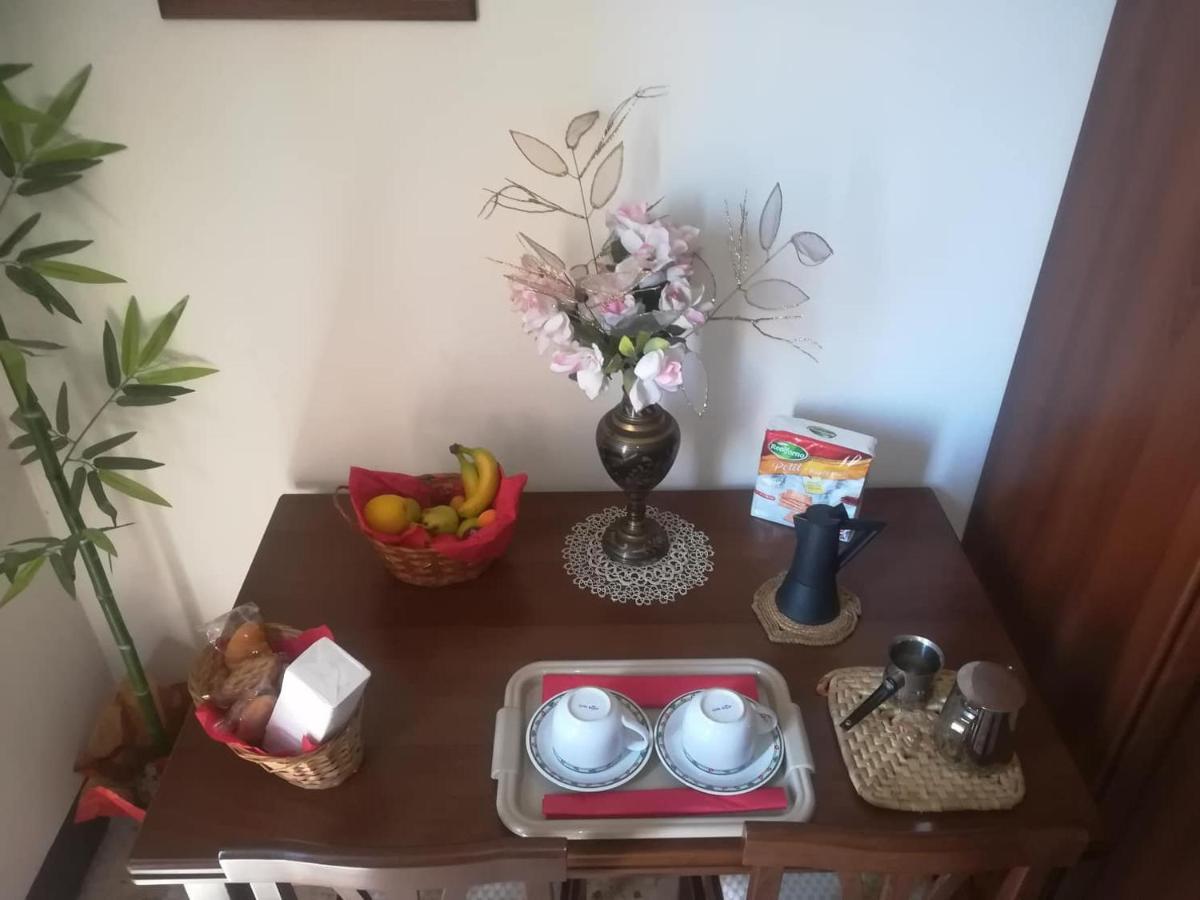 B&B Mistral Di Lizzio Salvatore Giarre Kültér fotó